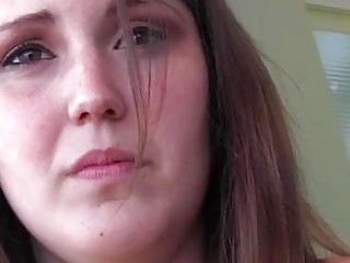Adolescente española de tetas divinas follando duro